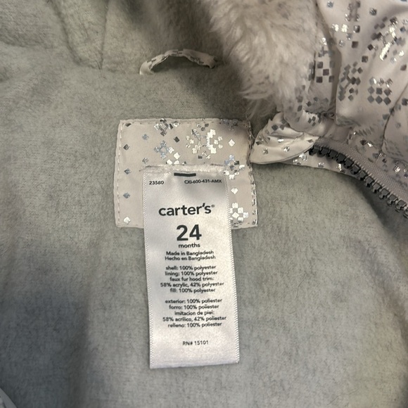Carter's Baby/Toddler Girl's White Foil Print Puffer Jacket. Size 24M - Picture 3 of 4